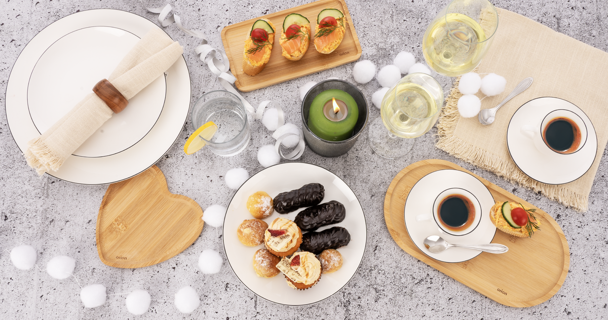 SVIATOČNÉ STOLOVANIE: AKO VYTVORIŤ SLÁVNOSTNÚ TABUĽU S&nbsp;ELEGANCIOU AJ&nbsp;NÁPADOM