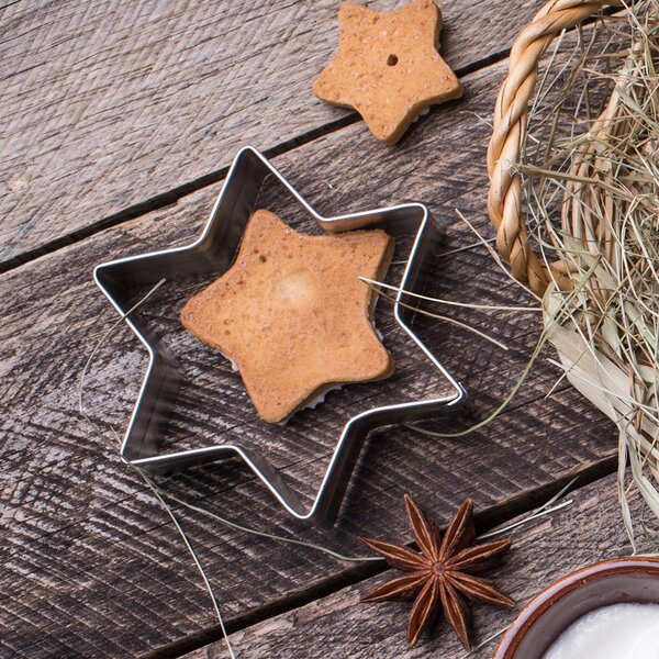 Vykrajovačka hviezda