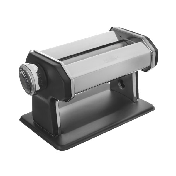 Strojček na rezance