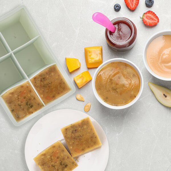 Forma na ľad s viečkom