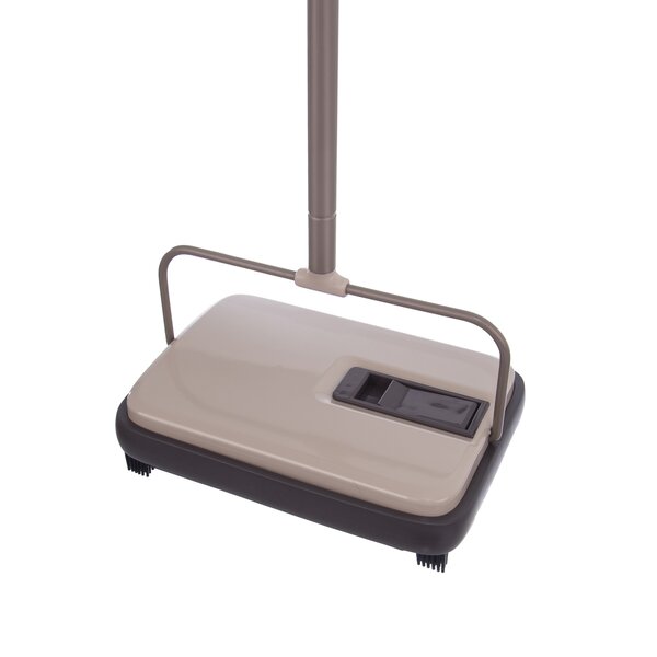 Mechanický zametač Bristle