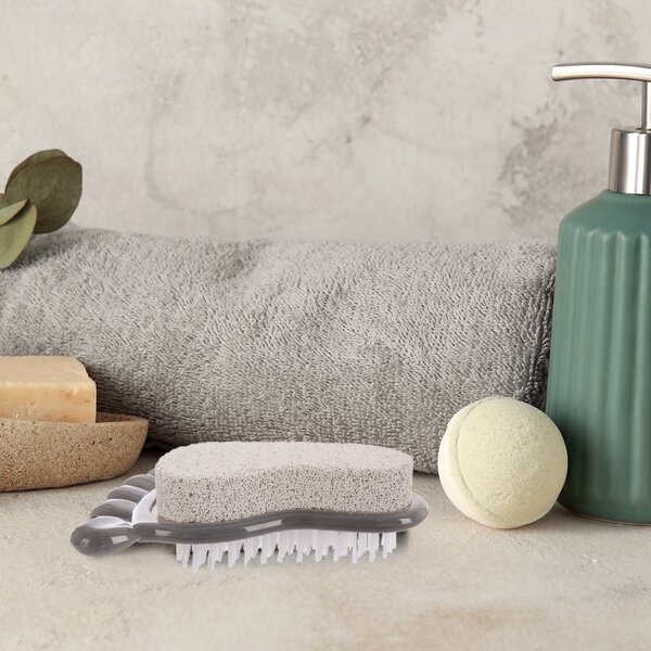 Masážna kefa s pemzou