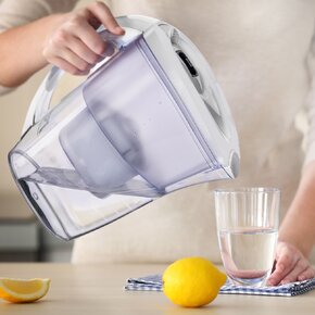 Filtračná kanvica Carbo 2,4 l + filter