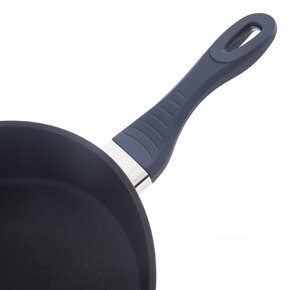 Panvica DIAMANT s pokrievkou pr. 28 cm