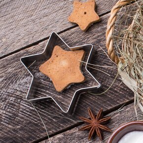 Vykrajovačka hviezda