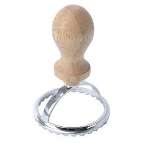 Vykrajovačka na šišky 