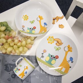 Hlboký detský tanier ŽIRAFA pr. 19 cm