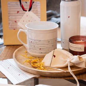 Darčekový hrnček varák s vreckom SRDIEČKA 0,5 l