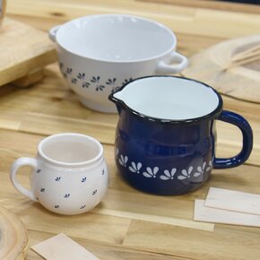 Hrnček krajáč MODROBIELA 0,21 l