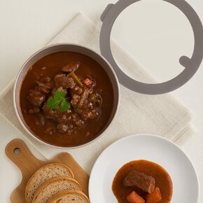 Misa Dora s vekom pr. 24,5 cm