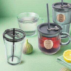 Pohár s viečkom a slamkou VERDE 0,46 l, 1 ks