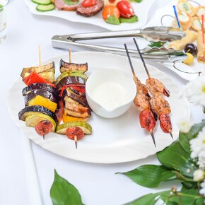 Servírovací tanier LUNA vlnky 35x24 cm