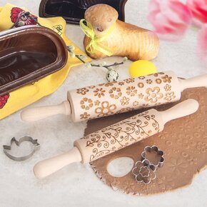 Valček na cesto KVET 20 cm