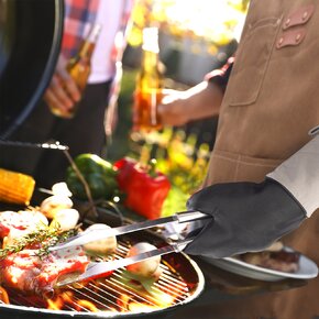 Grilovacia súprava s puzdrom 8 ks