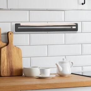 Kuchynský zásobník s prísavkami