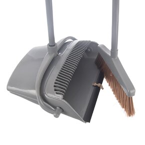 Zmeták s palicou a lopatkou sklápací